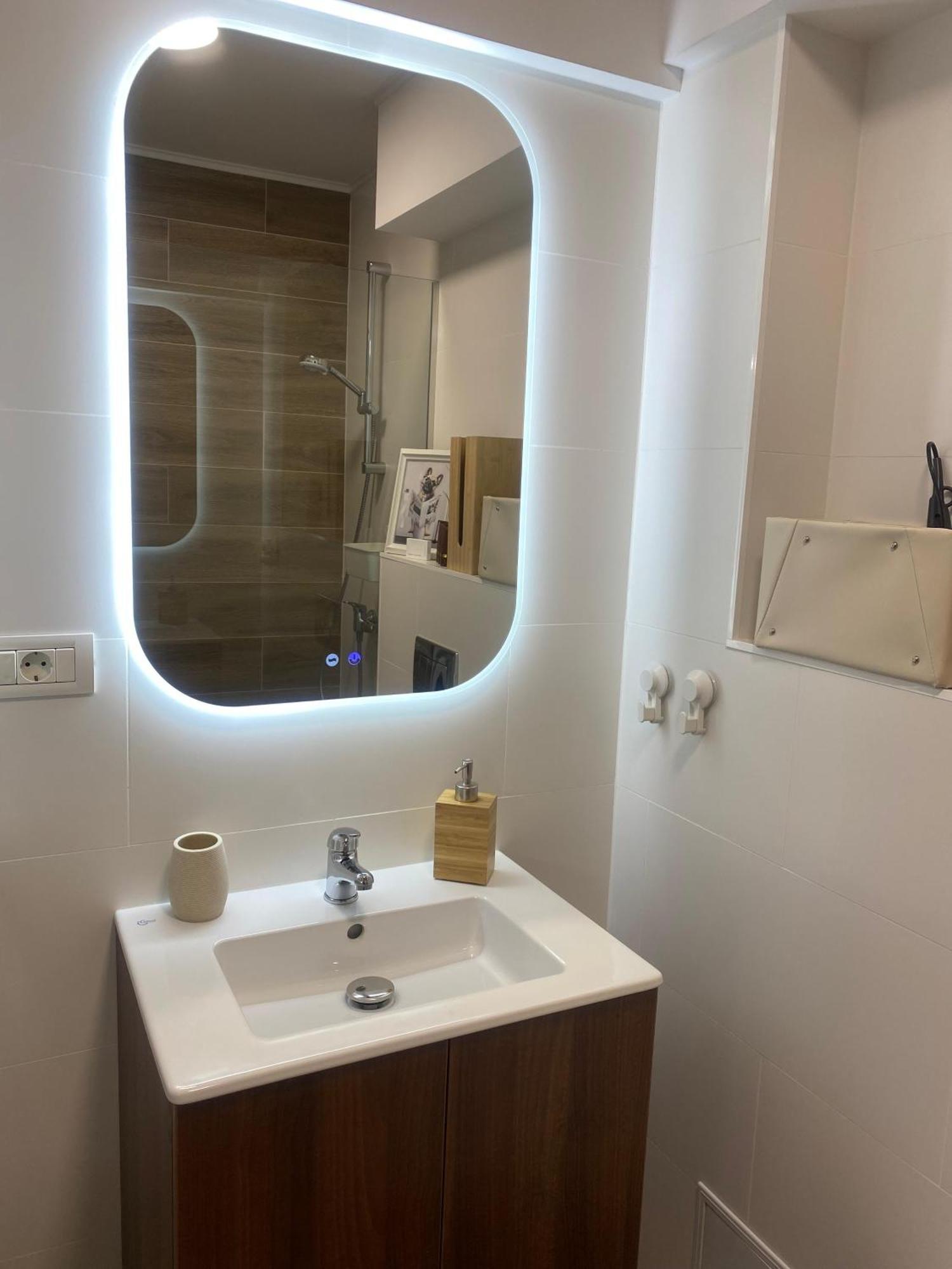 Central Luxury Apartment Iasi Exterior photo